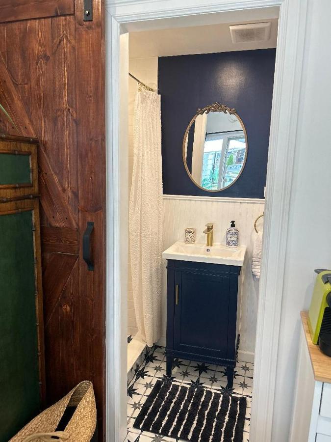 Adorable 1 Bedroom Cottage Nova York Exterior foto