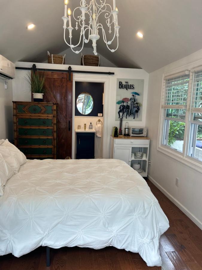 Adorable 1 Bedroom Cottage Nova York Exterior foto